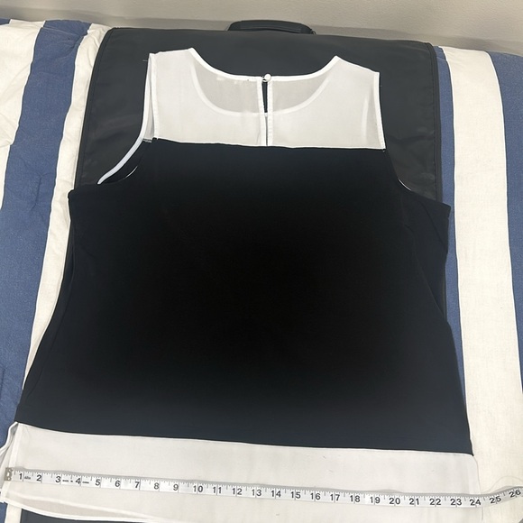Classic INC Black &White Tank Top in good condition - Picture 7 of 16